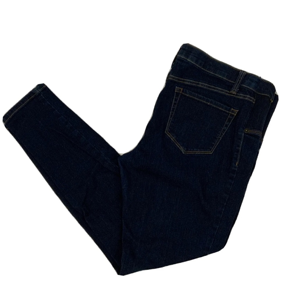 Liz Lange For Target Maternity Jegging Jeans 
Size Medium Stretch Side Panels - Picture 2 of 13